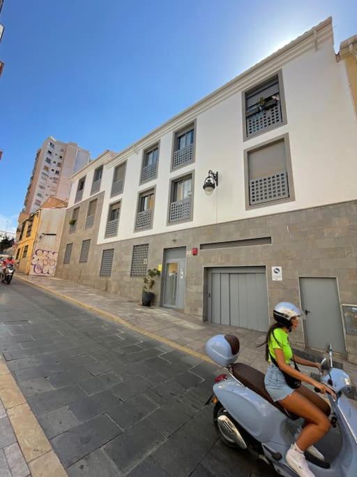 Exquisito Estudio En El Centro De Malaga Luaran gambar